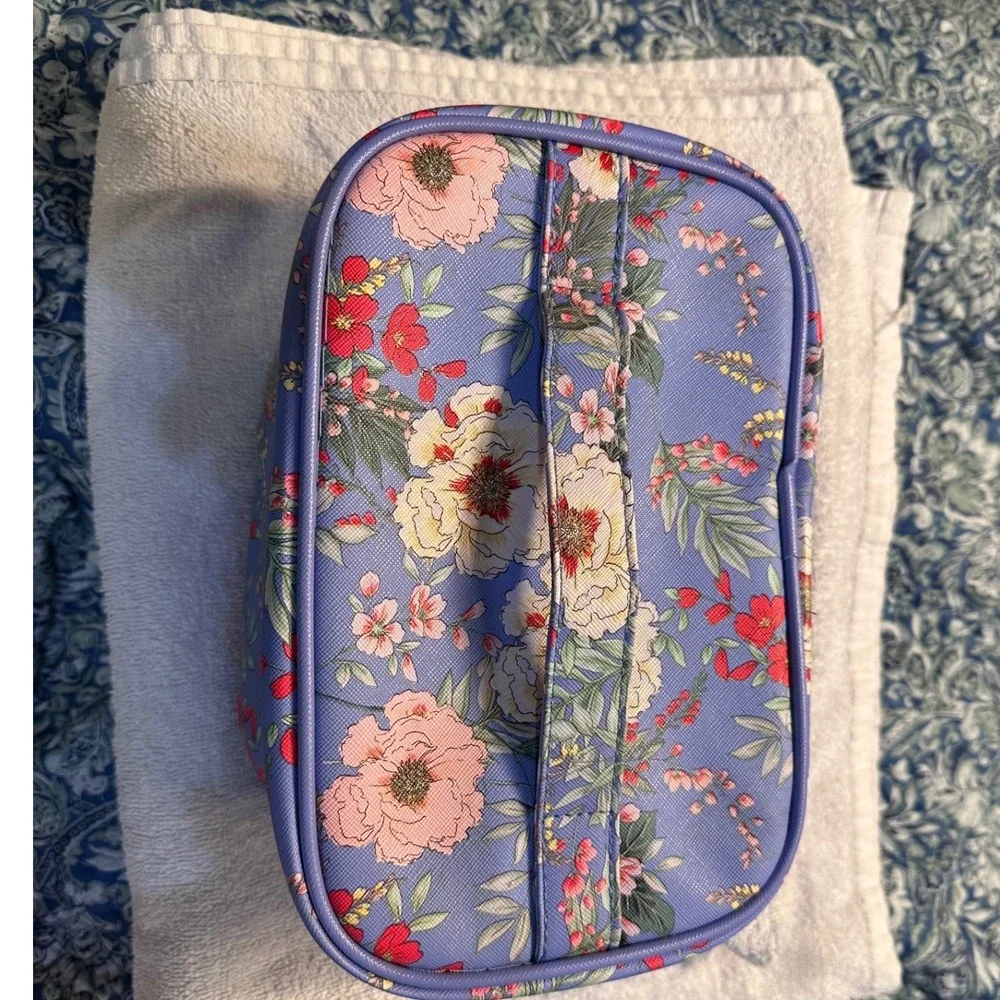 Yumi Kim Floral Makeup Bag Blue Double Tiered Travel Cosmetic Vanity Case